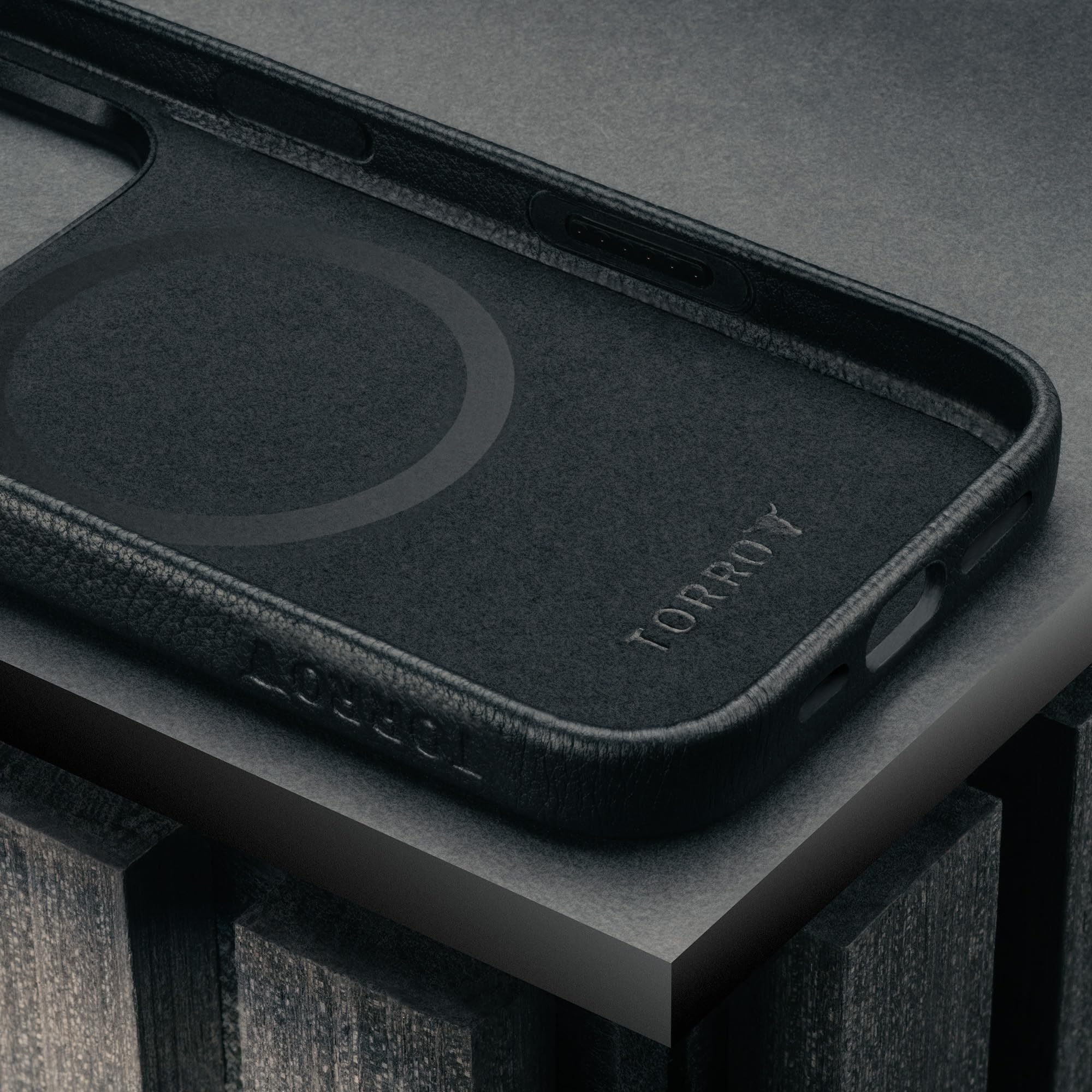 "TORRO" Lederhülle für iPhone (17) Serie 2025 - MagSafe kompatibel