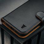 "TORRO" iPhone 17 Pro & Pro Max  Lederhülle (mit abnehmbarer Abdeckung & MagSafe-kompatibel)